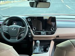 Lexus ES 200 Premium Edition - ფოტო 8