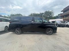 Toyota Vellfire Crown Hybrid 2.5L Ink Gold Executive Edition - ფოტო 5