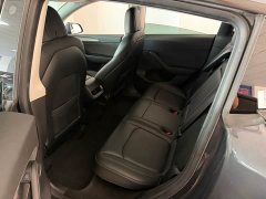 Tesla Model Y Long Range All-Wheel Drive - ფოტო 7