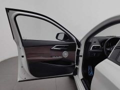 BMW 1 Series 120i M Sport Night Edition - ფოტო 8