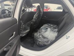 Hyundai Elantra 2023 1.5L CVT GLS Leading Edition - ფოტო 13