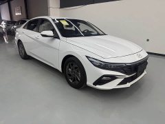 Hyundai Elantra 2023 1.5L CVT GLS Leading Edition - ფოტო 3