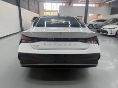 Hyundai Elantra 2023 1.5L CVT GLS Leading Edition - ფოტო 6