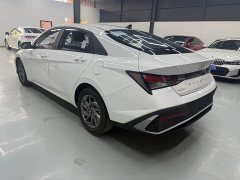 Hyundai Elantra 2023 1.5L CVT GLS Leading Edition - ფოტო 7