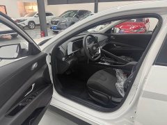 Hyundai Elantra 2023 1.5L CVT GLS Leading Edition - ფოტო 8