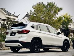 BMW X1 sDrive20Li Fashion - ფოტო 6