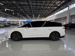 Li Auto i6 2025 Two-Wheel Drive Standard - ფოტო 3
