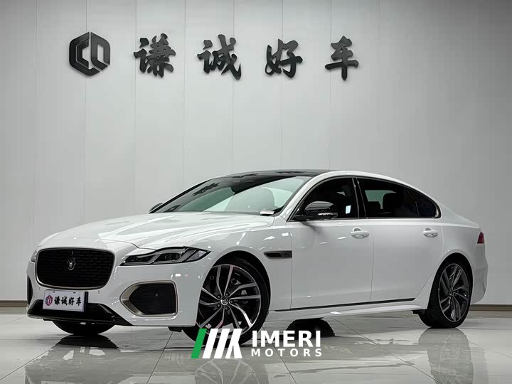 Jaguar XFL 2.0T P300 AWD Flagship Sport Gold Edition