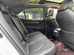Toyota Camry Hybrid Luxury - ფოტო 10