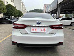 Toyota Camry Hybrid Luxury - ფოტო 15