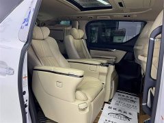 Toyota Alphard Hybrid 2.5L Premium Edition - ფოტო 11
