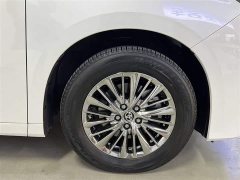 Toyota Alphard Hybrid 2.5L Premium Edition - ფოტო 15