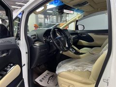 Toyota Alphard Hybrid 2.5L Premium Edition - ფოტო 4