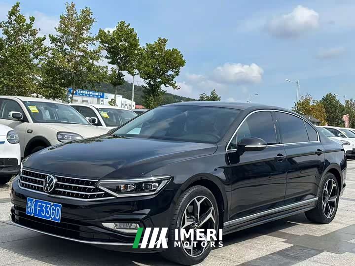 Volkswagen Magotan 2023 2 Million Units Commemorative Edition 330TSI DSG Leading Version - ავტომობილი ჩინეთიდან