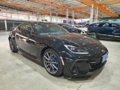 Subaru BRZ 2.4L 10Anniversary Edition - ფოტო 3