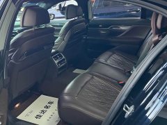 BMW 7 Series 740Li Premier M Sport Package - ფოტო 6