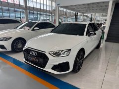 Audi A4L 200 Million Units Joyful Edition 40 TFSI Luxury Dynamic - ფოტო 1