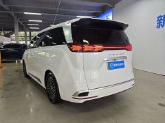 Denza BYD Denza D9 2022 DM-i 1040 Premium - ფოტო 12