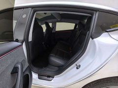Tesla Model 3 Rear-Wheel Drive - ფოტო 9