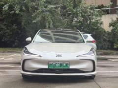 IM Motors Zhiji L6 Max Standard Edition - ფოტო 2