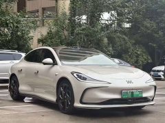 IM Motors Zhiji L6 Max Standard Edition - ფოტო 3