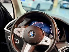 BMW X5 xDrive 30Li Luxury M Sport Package - ფოტო 4