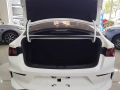 BYD e3 Edition Luxury Version - ფოტო 14