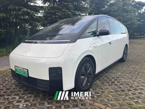 2025 Li Auto MEGA Home Family Edition - ავტომობილი ჩინეთიდან