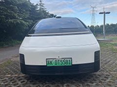 Li Auto MEGA Home Family Edition - ფოტო 2