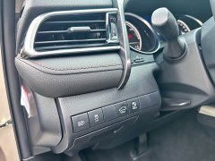 Toyota Camry 2019 Hybrid 2.5HG Luxury National V - ფოტო 13