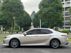 Toyota Camry 2019 Hybrid 2.5HG Luxury National V - ფოტო 4