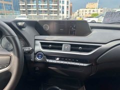 Lexus UX 260h Edition V - ფოტო 14