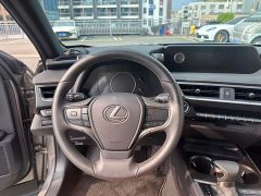 Lexus UX 260h Edition V - ფოტო 8