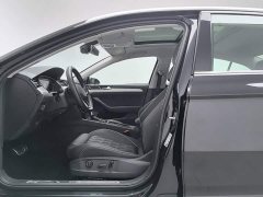 Volkswagen Magotan PHEV GTE Luxury - ფოტო 10