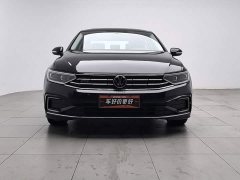 Volkswagen Magotan PHEV GTE Luxury - ფოტო 3
