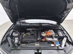 Volkswagen Magotan PHEV GTE Luxury - ფოტო 6