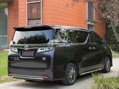 Toyota Vellfire Crown Hybrid 2.5L HV Premium Edition - ფოტო 12