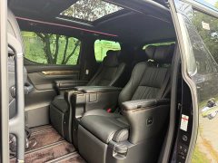 Toyota Vellfire Crown Hybrid 2.5L HV Premium Edition - ფოტო 5