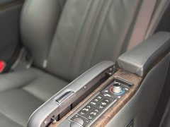 Toyota Vellfire Crown Hybrid 2.5L HV Premium Edition - ფოტო 6