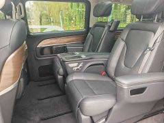 Mercedes-Benz V-Class 2022 V 260 Luxury Edition - ფოტო 8