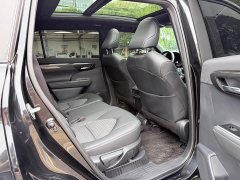 Toyota Crown Venza 2.5L HEV AWD Premium - ფოტო 11