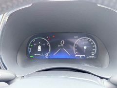 Toyota Crown Venza 2.5L HEV AWD Premium - ფოტო 7