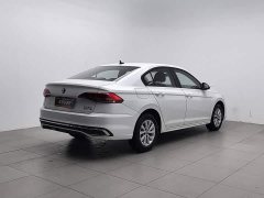 Volkswagen Bora 200TSI DSG Comfort Edition - ფოტო 2