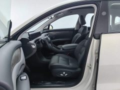 IM Motors Zhiji LS6 2025 Long Range Lingxi Intelligent Driving Edition - ფოტო 10
