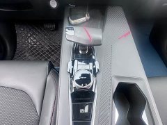 Changan Oushang Z6 Blue Whale 1.5T DCT Smart Premium Edition - ფოტო 12