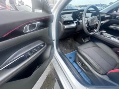 Changan Oushang Z6 Blue Whale 1.5T DCT Smart Premium Edition - ფოტო 8