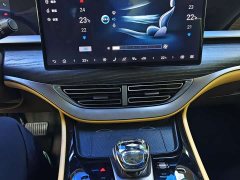 Denza BYD Denza D9 2022 DM-i 970 AWD Premium Edition - ფოტო 14