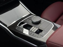BMW 3 325Li xDrive M - ფოტო 16