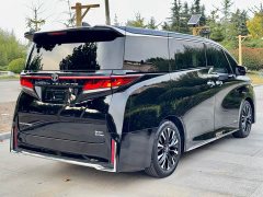 Toyota Vellfire 2024 Crown Hybrid 2.5L Executive Premier Edition - ფოტო 13