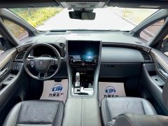 Toyota Vellfire 2024 Crown Hybrid 2.5L Executive Premier Edition - ფოტო 9